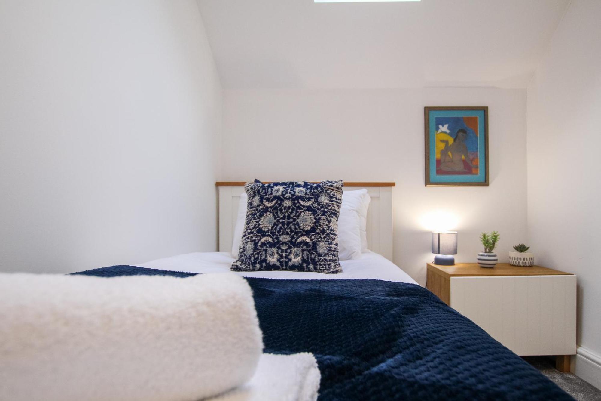 Fairways View - Spacious Apartment - Sleeps 6 - Lovely Views - By Rework Accommodation هويليك المظهر الخارجي الصورة